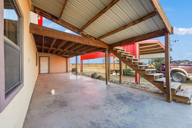 686 FM 11, Grand Falls, TX 79742