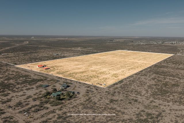 686 FM 11, Grand Falls, TX 79742