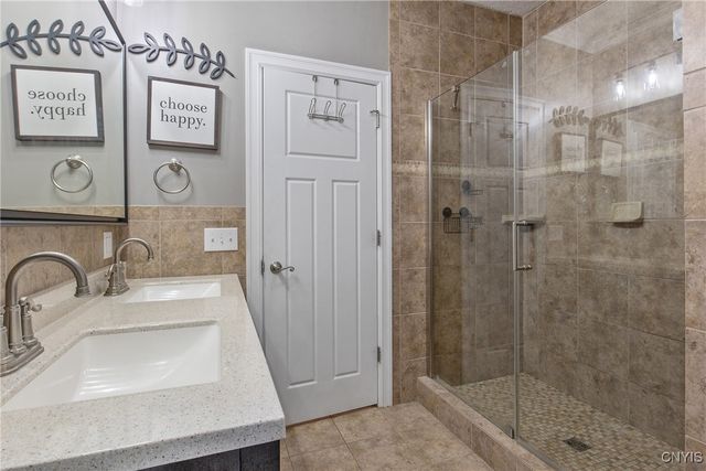 13 Talisman Terrace, Oswego, NY 13126