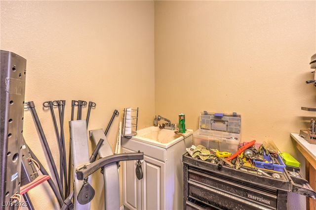 2699 Ivoryhill Street, Las Vegas, NV 89135