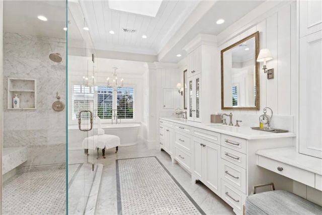 2431 Bayshore, Newport Beach, CA 92663