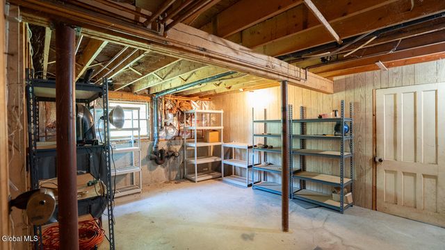 1042 Co Rte 22, Ghent, NY 12075