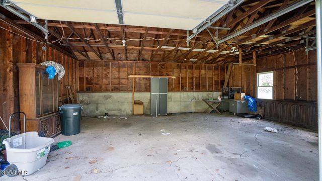 1042 Co Rte 22, Ghent, NY 12075