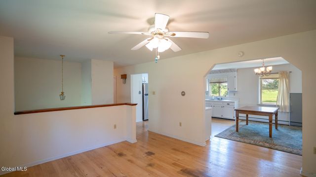 1042 Co Rte 22, Ghent, NY 12075