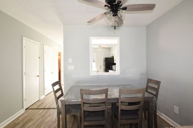41 Foundry St 11-3, Easton, MA 02375