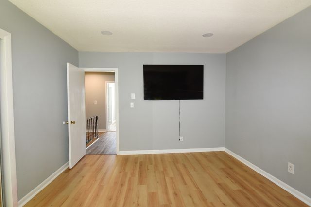 41 Foundry St 11-3, Easton, MA 02375