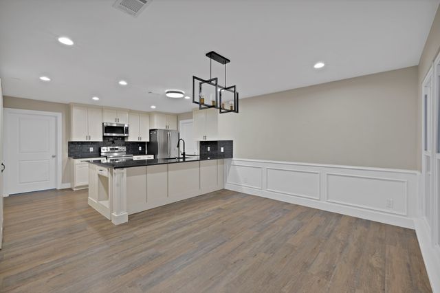 752 Moore Road, Mansfield, TX 76063