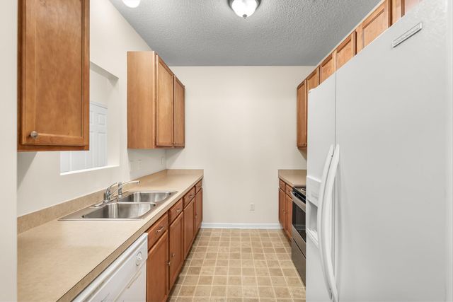 4735 Skillmaster Court, North Charleston, SC 29418