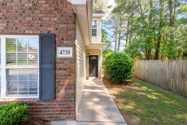 4735 Skillmaster Court, North Charleston, SC 29418