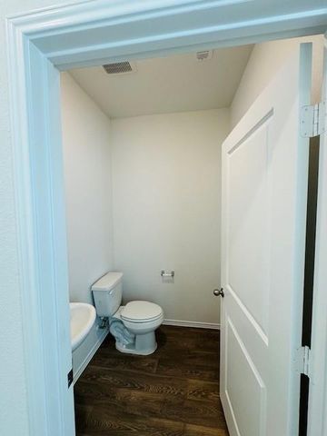 12205 Douglas Fir CIR, Mustang Ridge, TX 78610