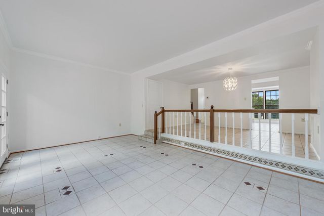 13240 GRAND JUNCTION DR, Fairfax, VA 22033