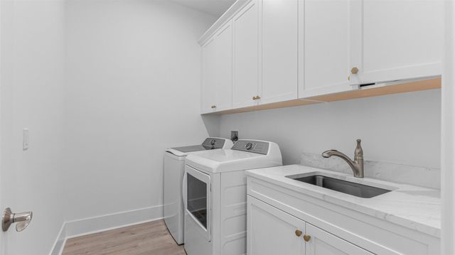 8243 SW VALSOVANO WAY, Port St Lucie, FL 34987