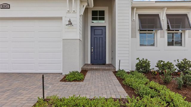 8243 SW VALSOVANO WAY, Port St Lucie, FL 34987