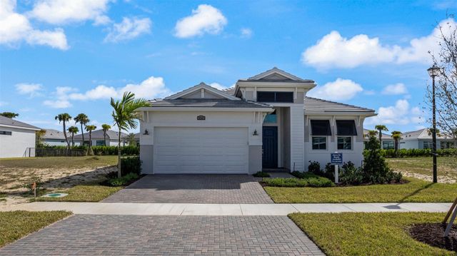 8243 SW VALSOVANO WAY, Port St Lucie, FL 34987
