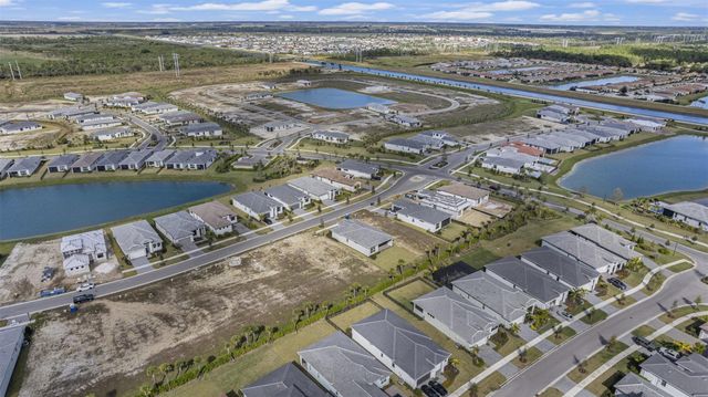 8243 SW VALSOVANO WAY, Port St Lucie, FL 34987