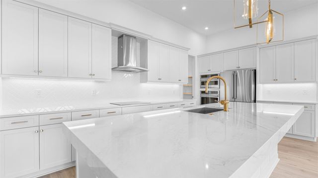 8243 SW VALSOVANO WAY, Port St Lucie, FL 34987