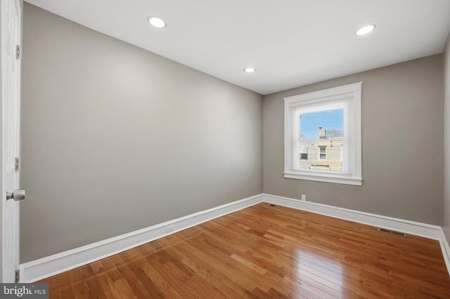 7043 RADBOURNE RD, Upper Darby, PA 19082