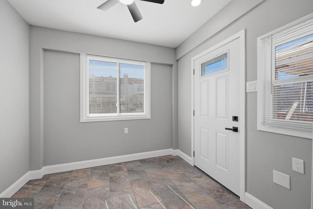 7043 RADBOURNE RD, Upper Darby, PA 19082