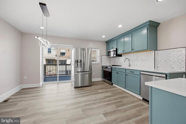 7043 RADBOURNE RD, Upper Darby, PA 19082