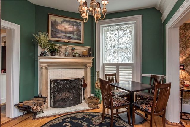 8 East Park, Kirkland, NY 13323