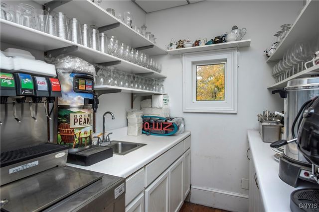 8 East Park, Kirkland, NY 13323