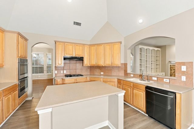 4203 Wildbriar Lane, Mansfield, TX 76063
