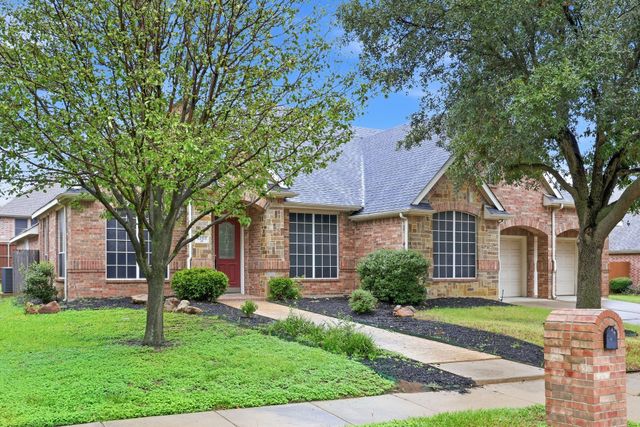4203 Wildbriar Lane, Mansfield, TX 76063