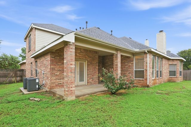 4203 Wildbriar Lane, Mansfield, TX 76063