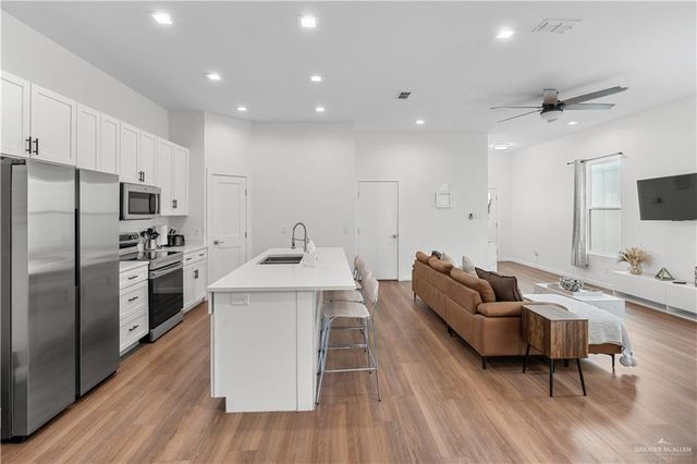 2708 W Kerria Avenue, Mcallen, TX 78501