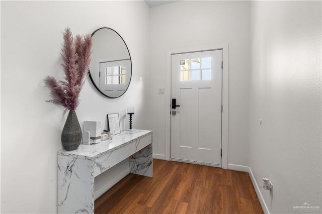 2708 W Kerria Avenue, Mcallen, TX 78501