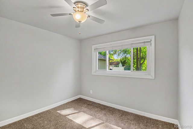 611 S Main Street, Davison, MI 48423