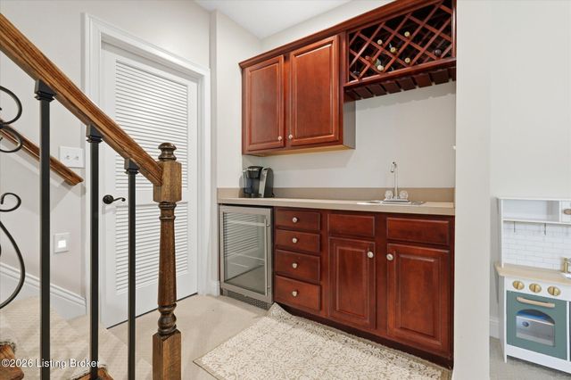 5722 Moser Farm Rd, Prospect, KY 40059