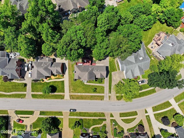 5722 Moser Farm Rd, Prospect, KY 40059