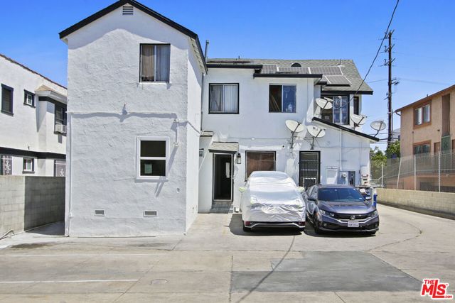 2694 James M Wood Boulevard, Los Angeles, CA 90006