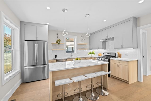 340 Baker Street 1, Boston, MA 02132