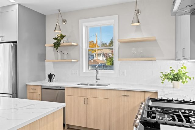 340 Baker Street 1, Boston, MA 02132