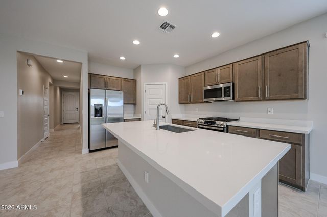 26122 N 170TH Avenue, Surprise, AZ 85387