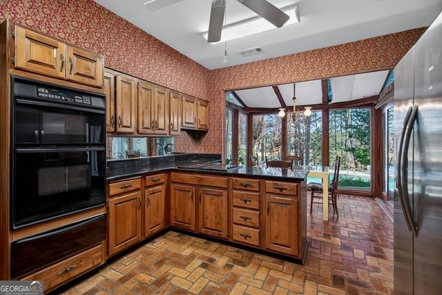 116 Deal Drive, Lagrange, GA 30240