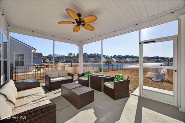 1652 White Starfish Court, Calabash, NC 28467