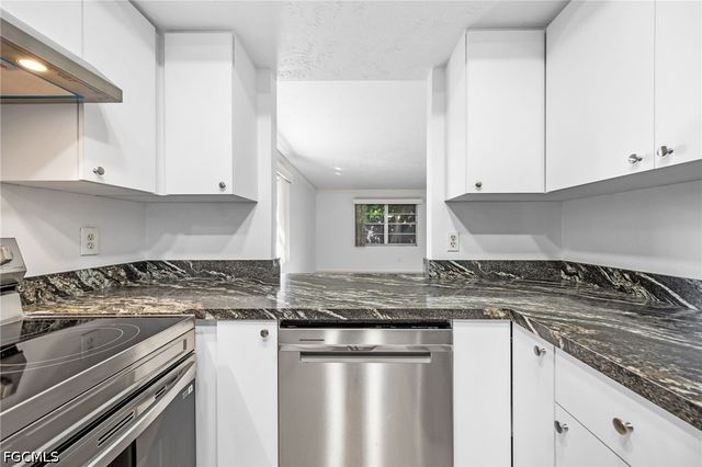 4426 Santa Barbara BLVD 101, Cape Coral, FL 33914