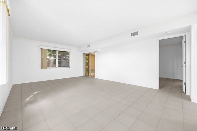 4426 Santa Barbara BLVD 101, Cape Coral, FL 33914