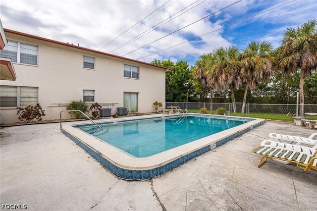 4426 Santa Barbara BLVD 101, Cape Coral, FL 33914