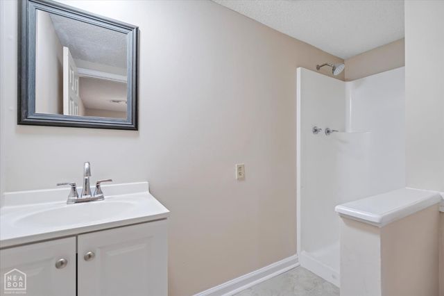 198 Lake Road E, Gosnell, AR 72315