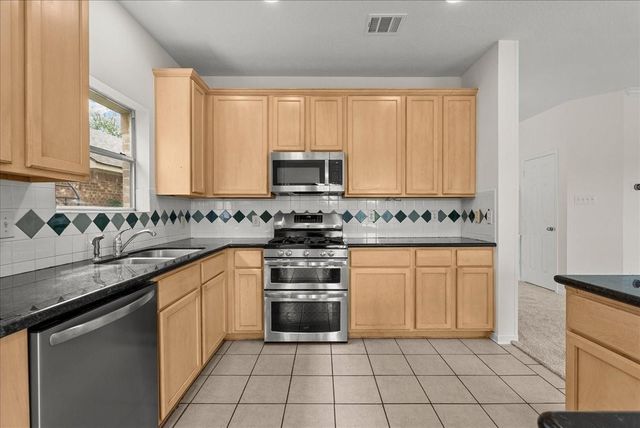 1619 Roaring Springs Lane, Seabrook, TX 77586