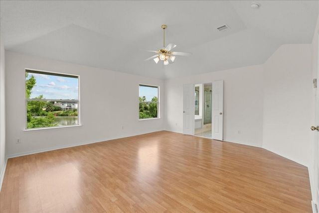 1619 Roaring Springs Lane, Seabrook, TX 77586