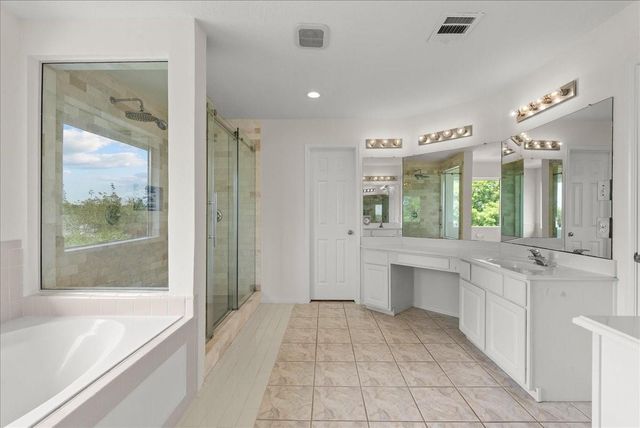 1619 Roaring Springs Lane, Seabrook, TX 77586