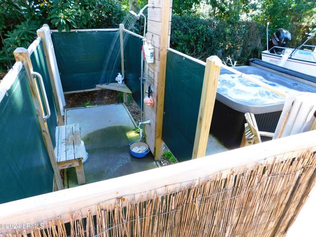 1213 16th Street, Port Royal, SC 29935