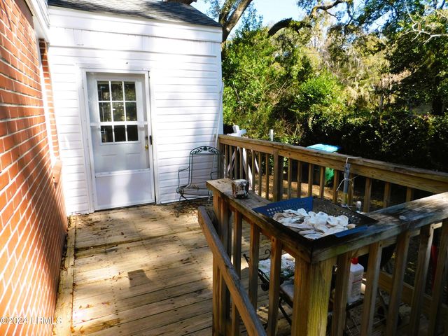 1213 16th Street, Port Royal, SC 29935