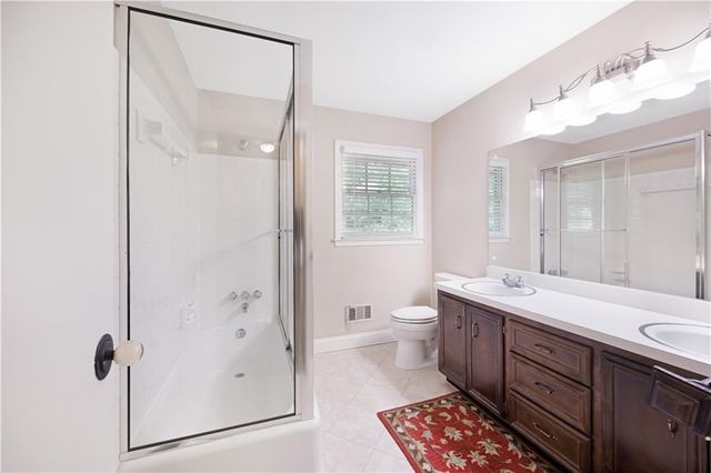 360 Barkshire Lane, Roswell, GA 30076