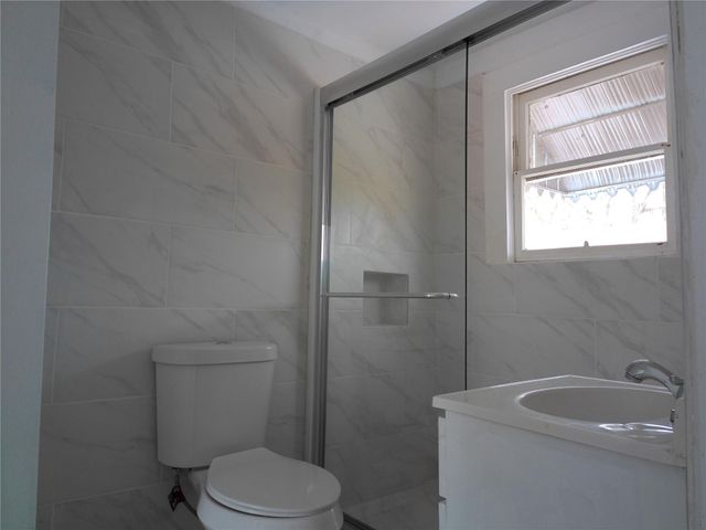 1200 Avenue A, Bay City, TX 77414